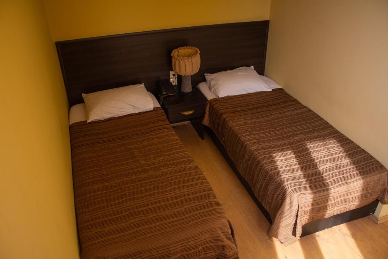 Aparthotel Old City Batumi Exterior photo